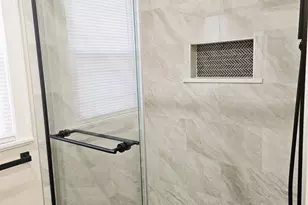 4339 Hickory Ave, Hammond, IN 46327 - Photo 35