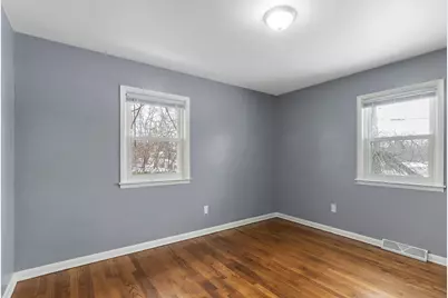 1000 W 54th Avenue, Merrillville, IN 46410 - Photo 9