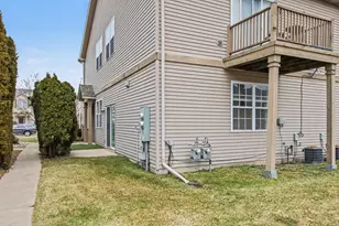 1139 Poppyfield Pl, Schererville, IN 46375 - Photo 25