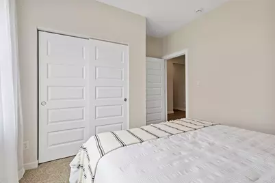 176 Cressmoor Boulevard, Hobart, IN 46342 - Photo 21