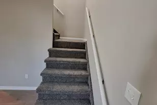 1045 N Vanderburg St, Gary, IN 46403 - Photo 11