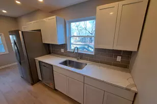 1045 N Vanderburg St, Gary, IN 46403 - Photo 7