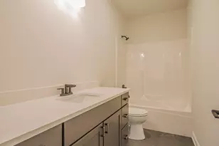 3004 Forestside Ln, Valparaiso, IN 46385 - Photo 5