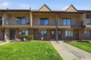 896 Jordan Cir, Schererville, IN 46375 - Photo 1