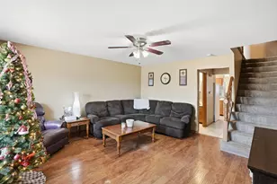 896 Jordan Cir, Schererville, IN 46375 - Photo 3