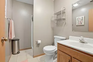 896 Jordan Cir, Schererville, IN 46375 - Photo 9