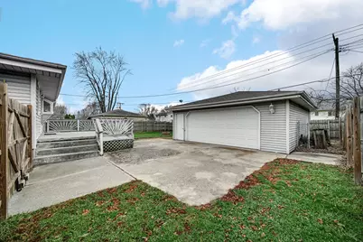 9418 Cleveland Street, Crown Point, IN 46307 - Photo 21