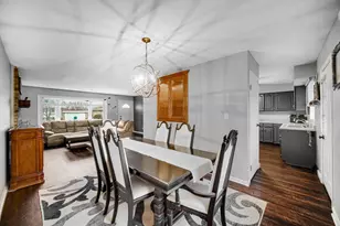 9418 Cleveland St, Crown Point, IN 46307 - Photo 5