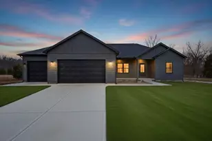 238 E 550 N, Rensselaer, IN 47978 - Photo 1