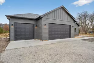 238 E 550 N, Rensselaer, IN 47978 - Photo 3