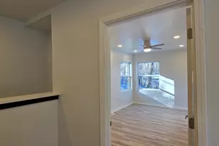 7325 Locust Ave, Gary, IN 46403 - Photo 31