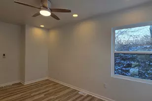 7325 Locust Ave, Gary, IN 46403 - Photo 35