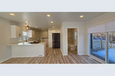 7325 Locust Avenue, Gary, IN 46403 - Photo 19