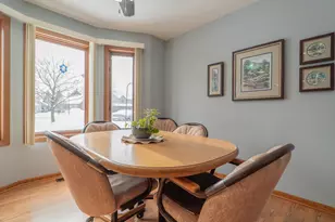 9427 Van Buren St, Crown Point, IN 46307 - Photo 17