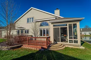 9427 Van Buren St, Crown Point, IN 46307 - Photo 9