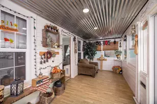 313 E Graham St, Kentland, IN 47951 - Photo 3