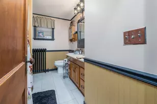 313 E Graham St, Kentland, IN 47951 - Photo 19