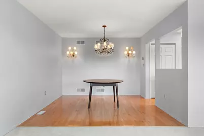 204 Barbara Jean Drive, Schererville, IN 46375 - Photo 9