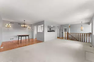 204 Barbara Jean Dr, Schererville, IN 46375 - Photo 7