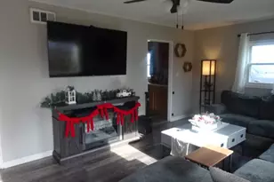 1001 E Chicago St, Valparaiso, IN 46383 - Photo 5