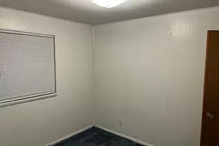 3507 W 20th Ave, Gary, IN 46404 - Photo 15