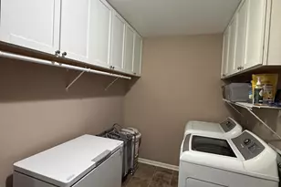 595 W 85th Dr, Merrillville, IN 46410 - Photo 19