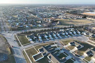 595 W 85th Dr, Merrillville, IN 46410 - Photo 23