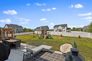 2207 Mary Ln, Valparaiso, IN 46383 - Photo 53