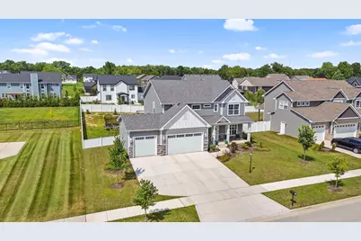 2207 Mary Lane, Valparaiso, IN 46383 - Photo 3