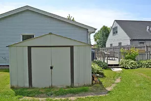 740 Imperial Rd, Valparaiso, IN 46385 - Photo 29