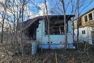 3992 Madison St, Gary, IN 46408 - Photo 5