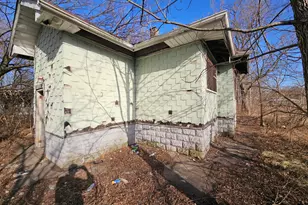 3992 Madison St, Gary, IN 46408 - Photo 1