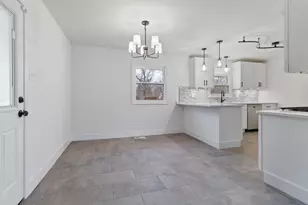 1655 W 63rd Ave, Merrillville, IN 46410 - Photo 7