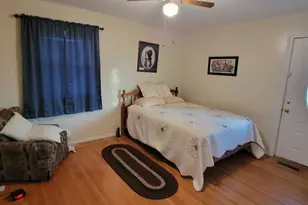 376 Briarwood Dr, Valparaiso, IN 46385 - Photo 17