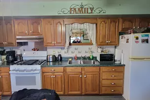 376 Briarwood Dr, Valparaiso, IN 46385 - Photo 7