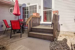 2590 Brookwood Dr, Crown Point, IN 46307 - Photo 3