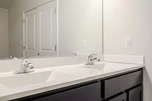 8240 Dylan Dr, Merrillville, IN 46410 - Photo 13