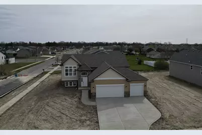 8240 Dylan Drive, Merrillville, IN 46410 - Photo 3