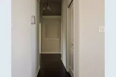 8240 Dylan Drive, Merrillville, IN 46410 - Photo 9