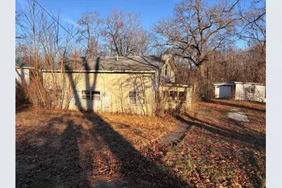 325 Lilac Drive, Walkerton, IN 46574 - Photo 3