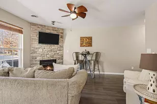 665 Forest Glen Dr, Valparaiso, IN 46385 - Photo 3