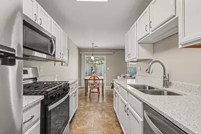 665 Forest Glen Drive, Valparaiso, IN 46385 - Photo 7