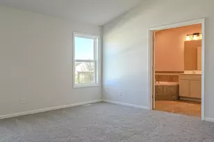 8246 Dylan Dr, Merrillville, IN 46410 - Photo 11