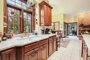 2508 Pebble Beach Dr, Valparaiso, IN 46383 - Photo 11