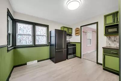 602 S 35th Street, South Bend, IN 46615 - Photo 11