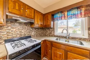 601 Post St, Wanatah, IN 46390 - Photo 25