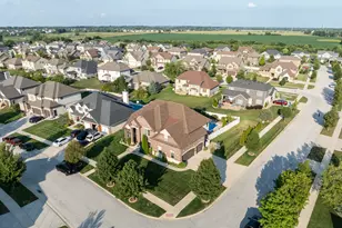 9875 Aster Cove, Saint John, IN 46373 - Photo 37