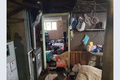 2412 Bramble Way, Anderson, IN 46011 - Photo 25