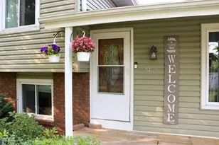 8469 Morse Ct, Crown Point, IN 46307 - Photo 3