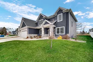 4900 Princess Dr, Valparaiso, IN 46383 - Photo 3